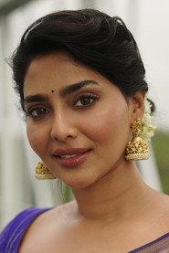 Aishwarya Lekshmi as Poonguzhali in Ponniyin Selvan: Part II 2023
