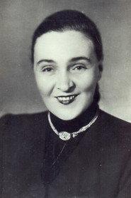Yelena Kuzmina as Marika Greshina in Outskirts 1933