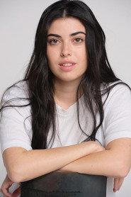 Marta Herrero as Cris in BRAVAS 2026