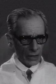 Angelos Yannoulis as Servant in Iphigenia 1977