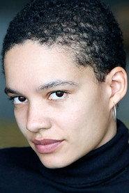 Gina Haller as Roya in Sommer auf Asphalt 2026
