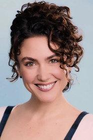 Carolina López as Mapi in Heart of a Lion 2015