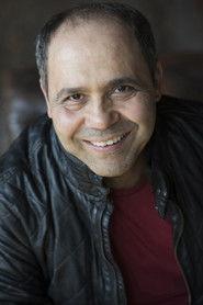 Kamel Benchemekh as Grocer in Vortex 2021