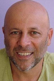 Eduardo Wotzik as Miguel in As Meninas 1995