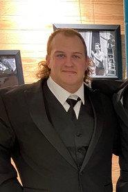 Cooper Boyles as Anakin in Star Wars auf Deutsch 2020