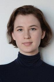 Gemma Schreier as Josephine in Homing Instinct 2023