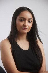 Catalina Ríos as Dina in Sariri 2025