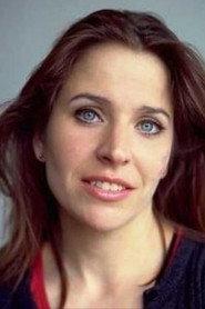 Devika Strooker as Reina in Camping 1978