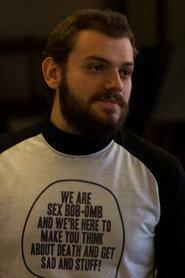 Pedro Vilo as Estudante de Filosofia prestes a largar o curso in Boyfriend Double 2024