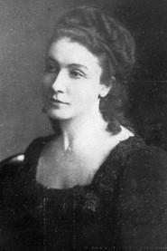 Martha Angerstein as Mrs. Wechmar in Keimendes Leben 1918