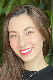Shizuka Anderson as Lisa in I Just Wanted to See You 2021