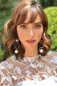 Natalia Téllez as Gabriela in Amores permitidos 2022