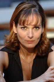 Cécilia Hornus as Sylvie in Les courants 2005