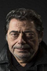 Bernard Pinet as Le Fonctionnaire in Sandier 2020