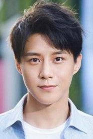 Wang Gongliang as Zeng Yu in Shanghai Fortress 2019