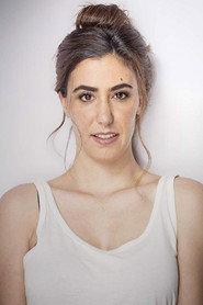 Ana Kupfer as Julia in The King of All the World 2021