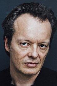 Pascal Ulli as Untersuchungsrichter in Tod in der Lochmatt 2007