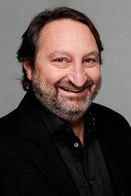 Gonzalo Torres as Pedro in Cu4tro 2009