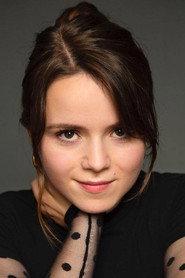 Teele Kaljuvee-O'Brock as Mia in Infinite Summer 2025
