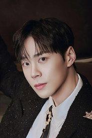 Lee Dong-won as Seung Jun in Happy Merry Ending (Movie) 2023