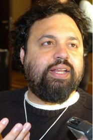 Marcelo Yuka as Himself in Eu Maior 2013