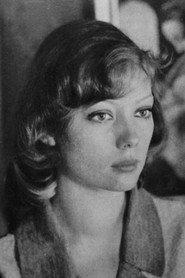 Svetlana Smekhnova as Anya in Daughters-Mothers 1975