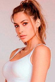 Milett Figueroa as  in Al filo de la ley 2015