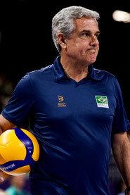 José Roberto Guimarães as Self in The Discreet Charm of a Champion 2015