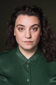Nuriye Jendroßek as Gülcan Bulut in The Chaos Sisters feat. Penguin Paul 2024
