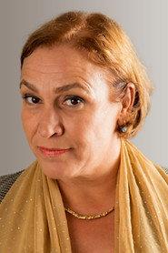 Nalan Örgüt as Gülseren in Bornova Bornova 2009