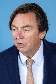Hans Wijers as Self in De strijd van Kok 2015