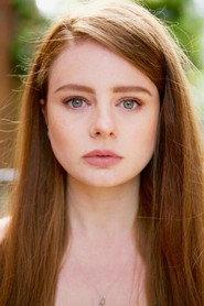 Hannah Laresa Smith as Emma in Wise Decision 2019