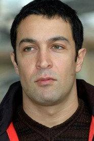 Pietro Taricone as Giuseppe Esposito / Margherita in Don Gnocchi - L'angelo dei bimbi 2004