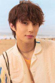 Jungwoo as Jungwoo in Intimacy: Triangular Theory of Love