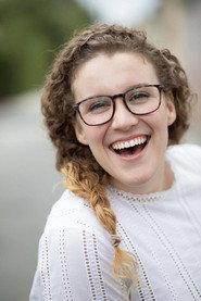 Lauren Jacques as Savanna in Just 20 2016