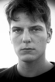 Yoann Zimmer as Paul in Sauvons les meubles 2025