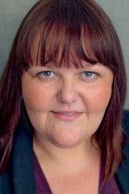 Laura Guest as Polly in Crecista 
