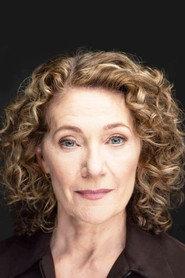 Sarah Orenstein as Queen Ivy in A Royal Setting 2026