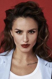 Yuliya Zivert as Giulia Ziverti in Ciao, 2020! 2020