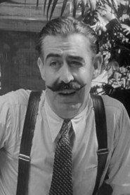 David Valle González as  in El impostor 1937