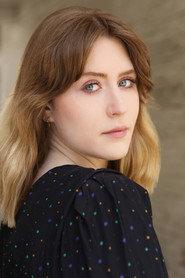 Laura Pujos as Laura in Varnished 2025