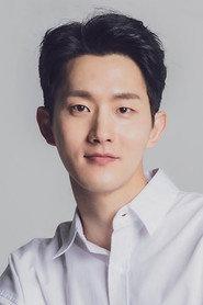 Bang Joo-hwan as [Paramedic] in Female Wars: The Reason for Women 2017