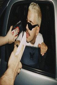 Blonden as Felipe in Amizade Inesperada 2022