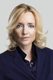 Julie Meyer as Physical Therapist in Shoot 2018