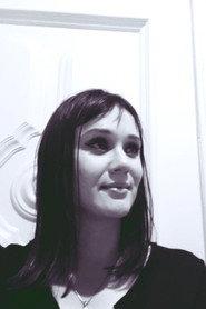 Anna Zanetti as Cida in Ela Toma Placebo 2025