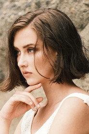 Josie Hull as Anna in The Quarantine 2024