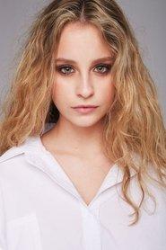 Sara Jiménez as Candela in Mala Persona 2024