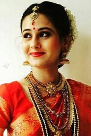 Rucha Vaidya as Sonam in Jhootha Kahin Ka 2019
