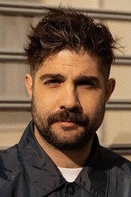 Nikolas Aggelis as Νίκος in Love in the End 2013