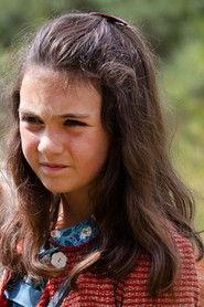 Elisa de Lambert as Cécile in Poly 2020